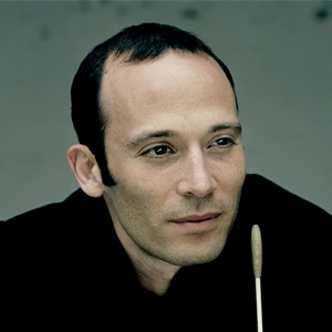 200421_Zuckermann_300x300